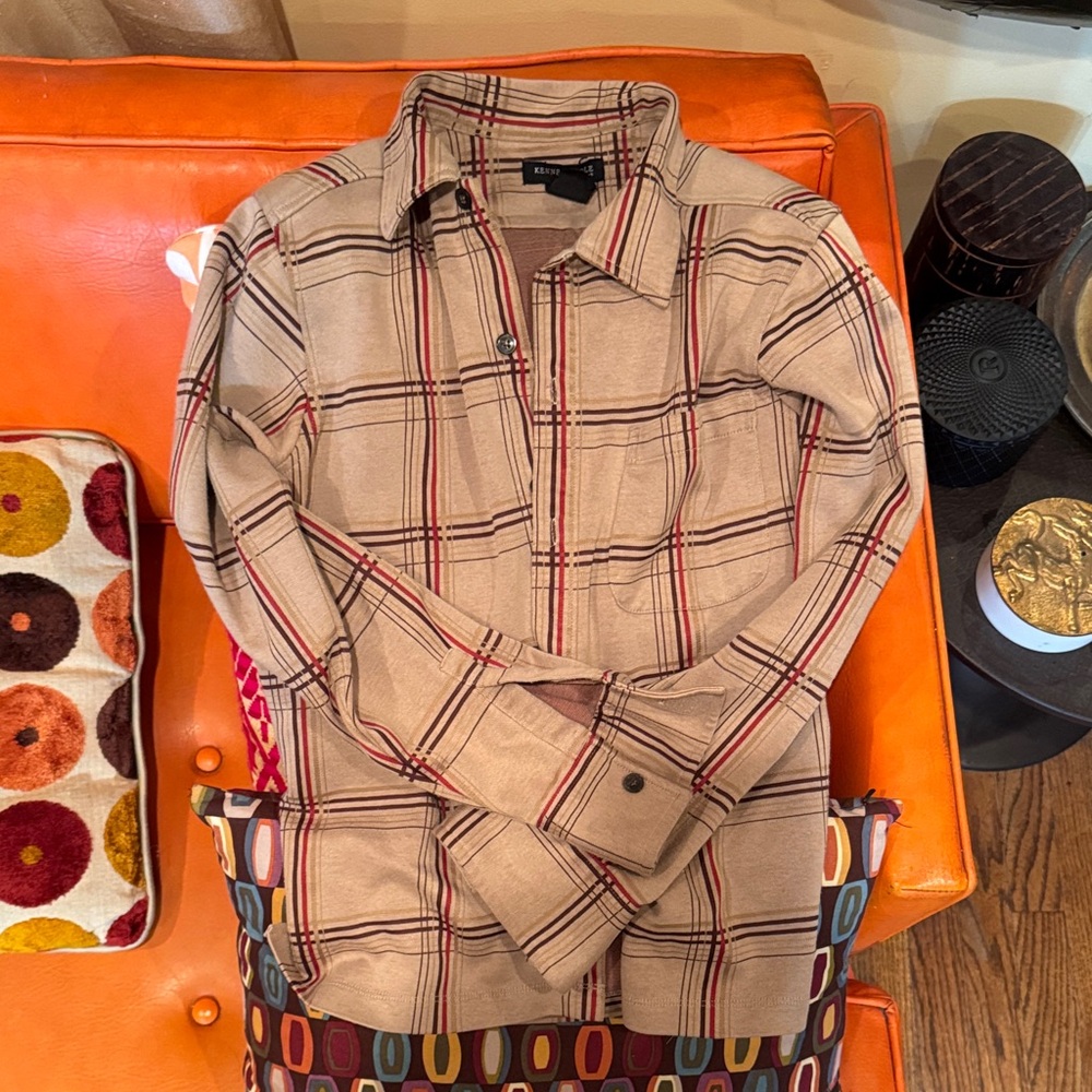 MEN’s Vintage Kenneth Cole Beige and Red Plaid Shirt size SMALL